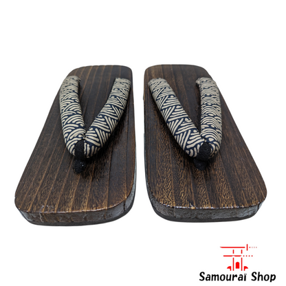 Men's wooden Seigaiha pattern Japanese sandals