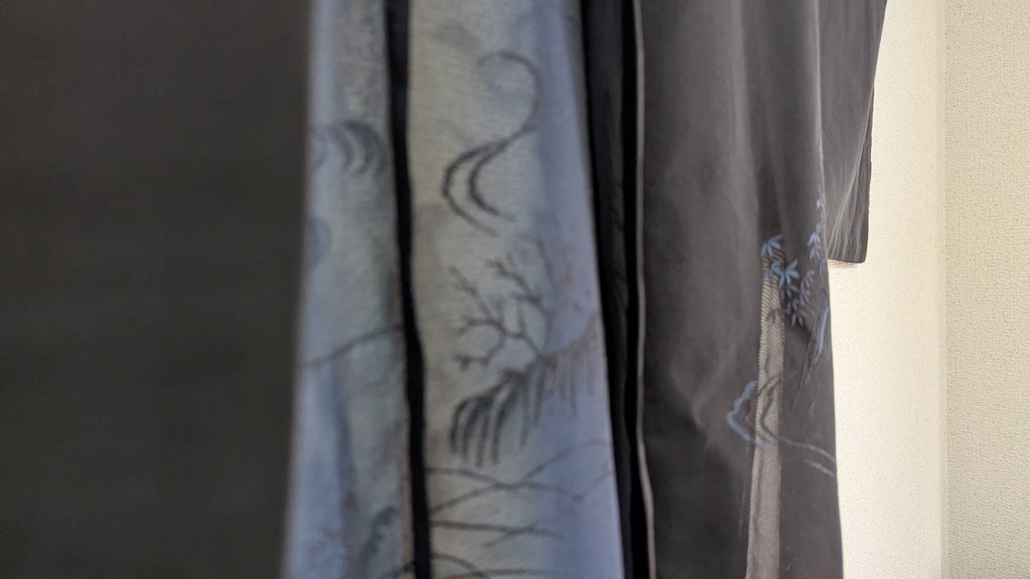 Haori pour femme en soie noir transparent avec des motif de nature - Vintage