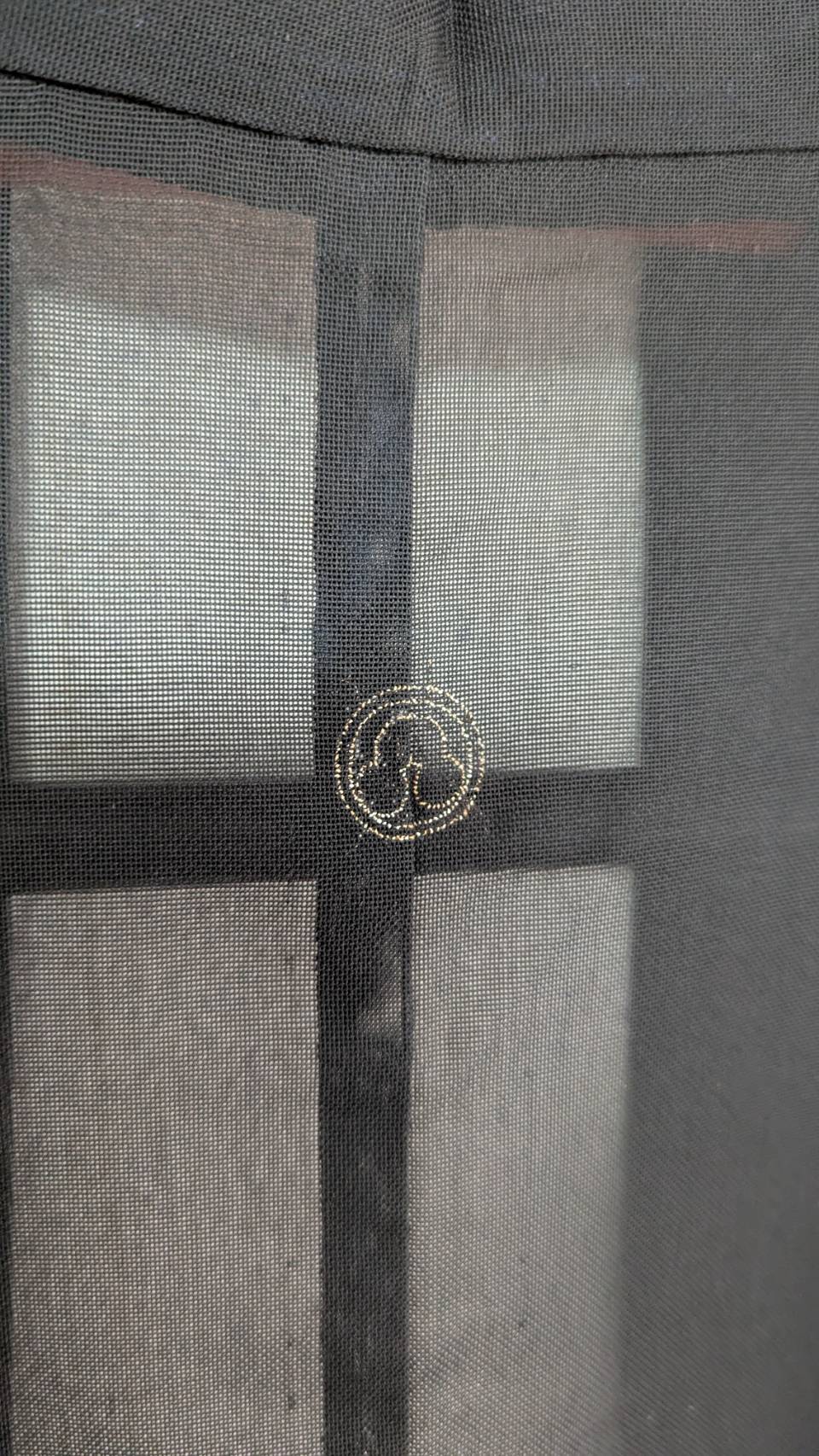 Haori pour femme en soie noir transparent avec des motif de nature - Vintage