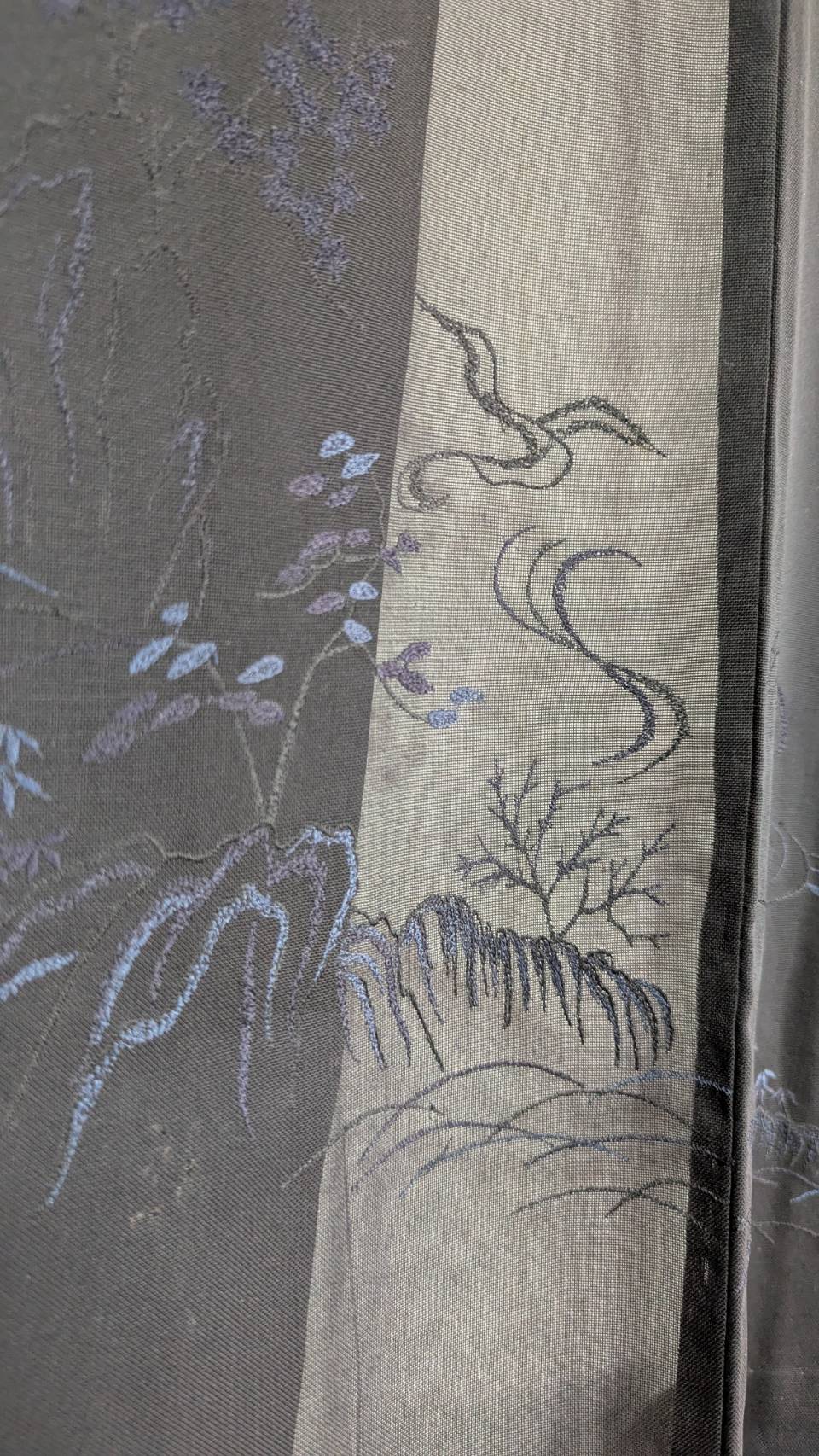 Haori pour femme en soie noir transparent avec des motif de nature - Vintage